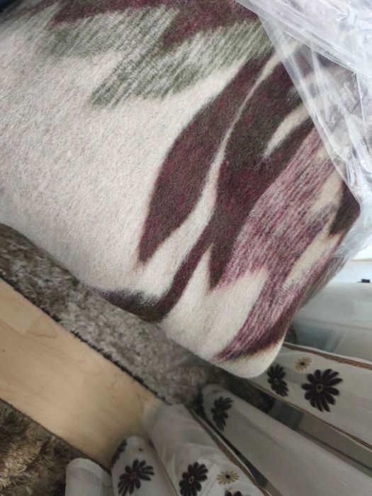 одеало вълнено ново