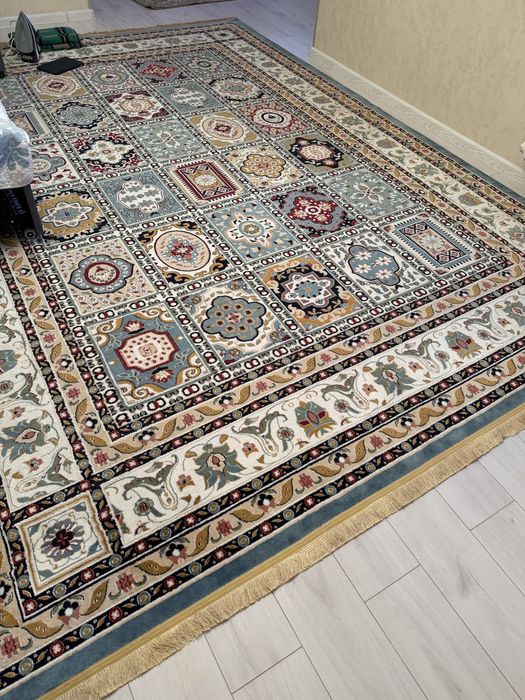 Ковер турецкий.