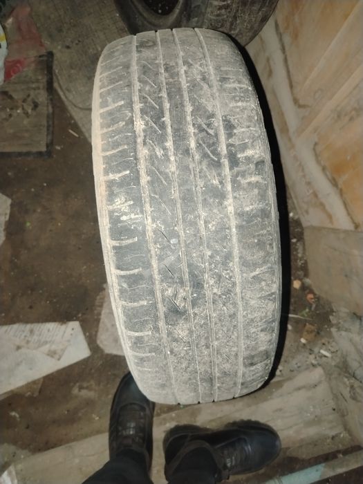 Продам шины летный