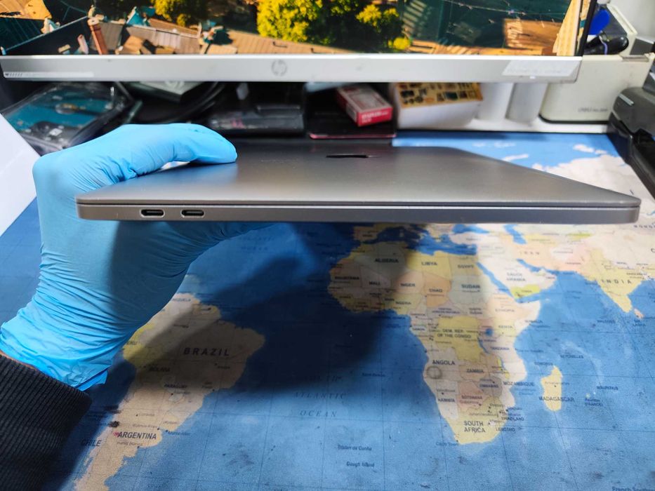 MacBook Pro 13 2019 | 16GB | SSD 256 | СРОЧНО