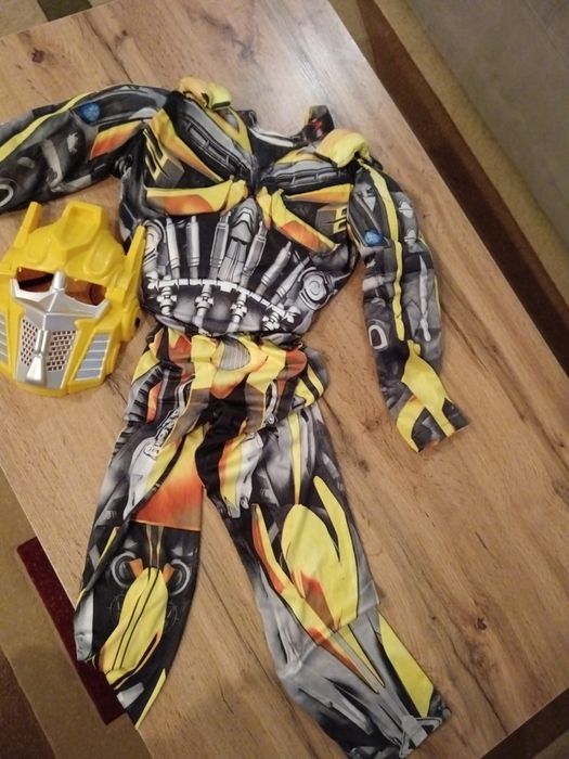 Детские ногодние костюмы