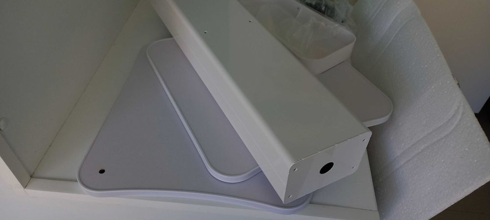 Козметична помощна маса