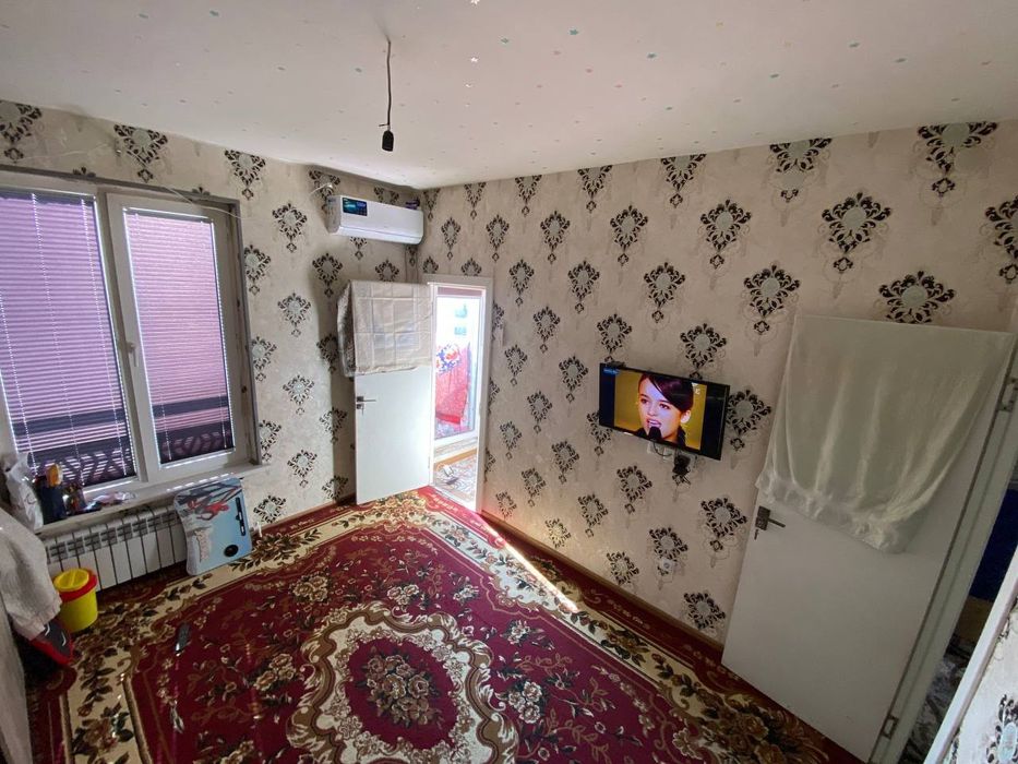 1 xonali uy sotiladi