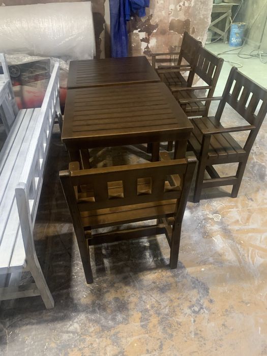 Баварски маси и пейки