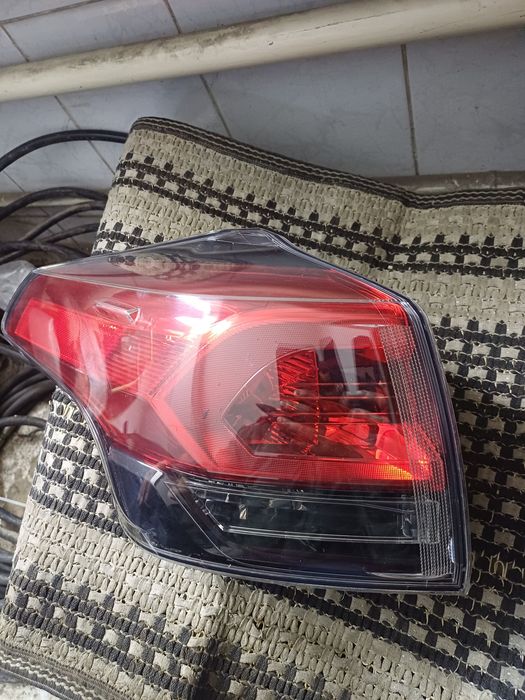 Фонари тойота раф 4