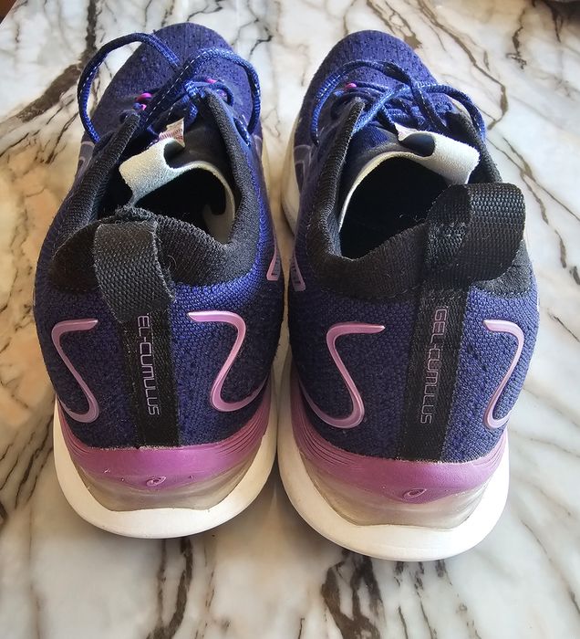 Дамски маратонки за бягане Asics Gel-Cumulus 24 MK - Лилаво-розови - Номер 40.5