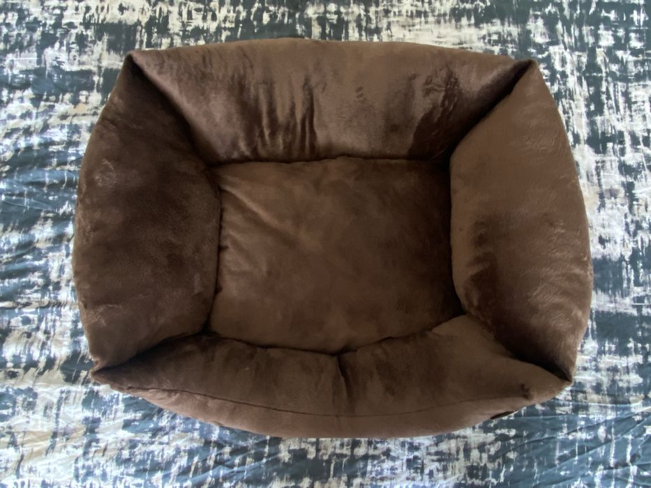 Легло с плюш за животни