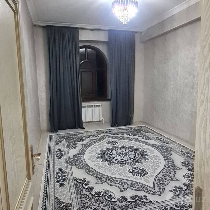 Ijaraga studentlarga yoki oilaga srochna