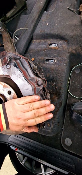 Sistem franare Brembo audi Q7 6 pistonase fata 4 pistonase spate