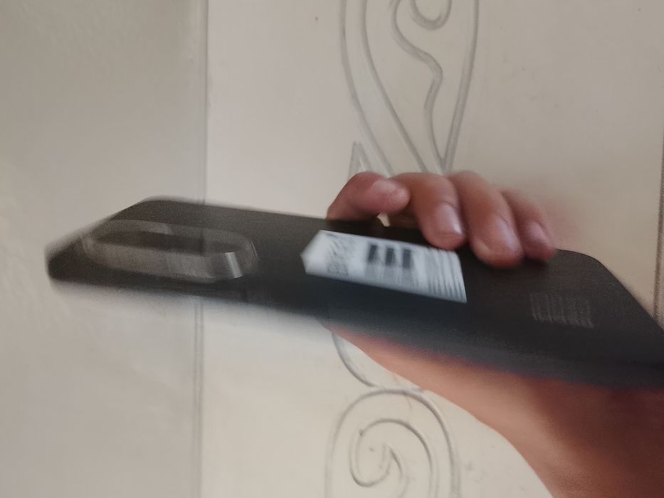 Продам телефон Редми б/у