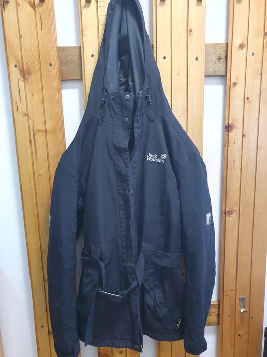 Geacă damă Jack Wolfskin S, impermeabilă cu glugă și centură