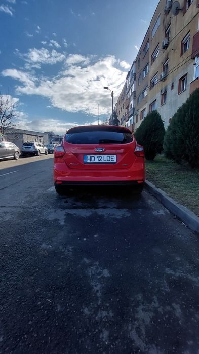 Vând Ford focus 1.0 ecoboost