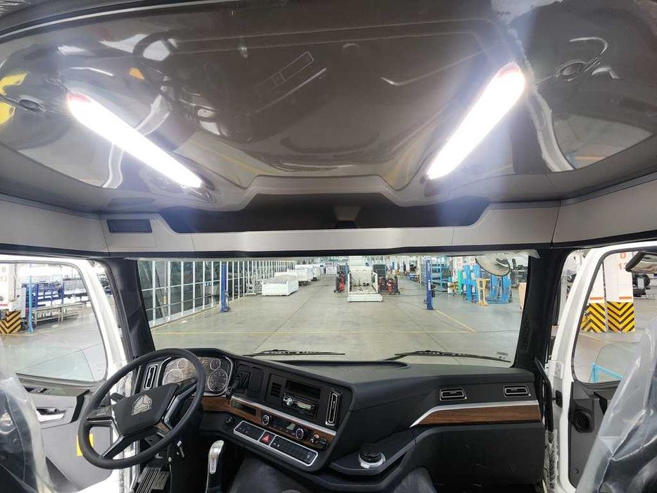 Автосамосвал Howo-T7S 8x4  32 т/26 куб.м Sunhunk 2026 йил счет справка