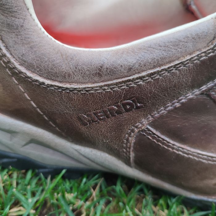 Ghete Nr 43 Meindl scarpa lowa bocanci