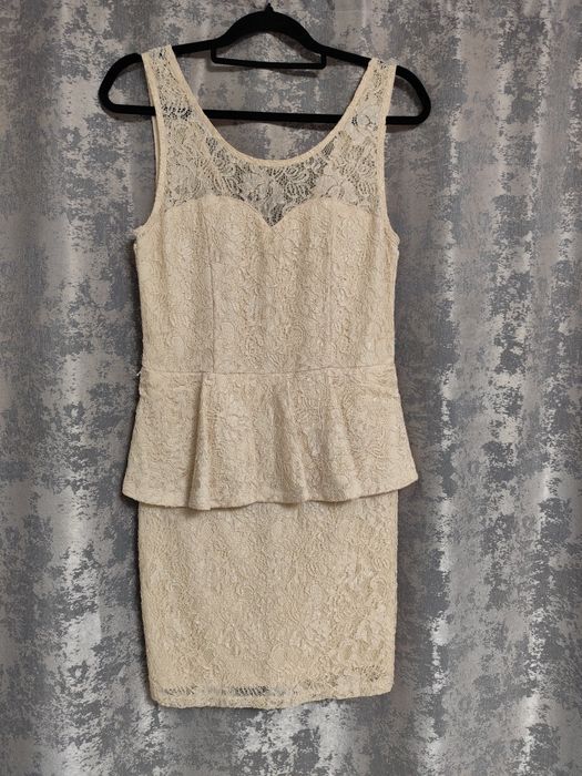 Rochii mai multe preț 50 lei