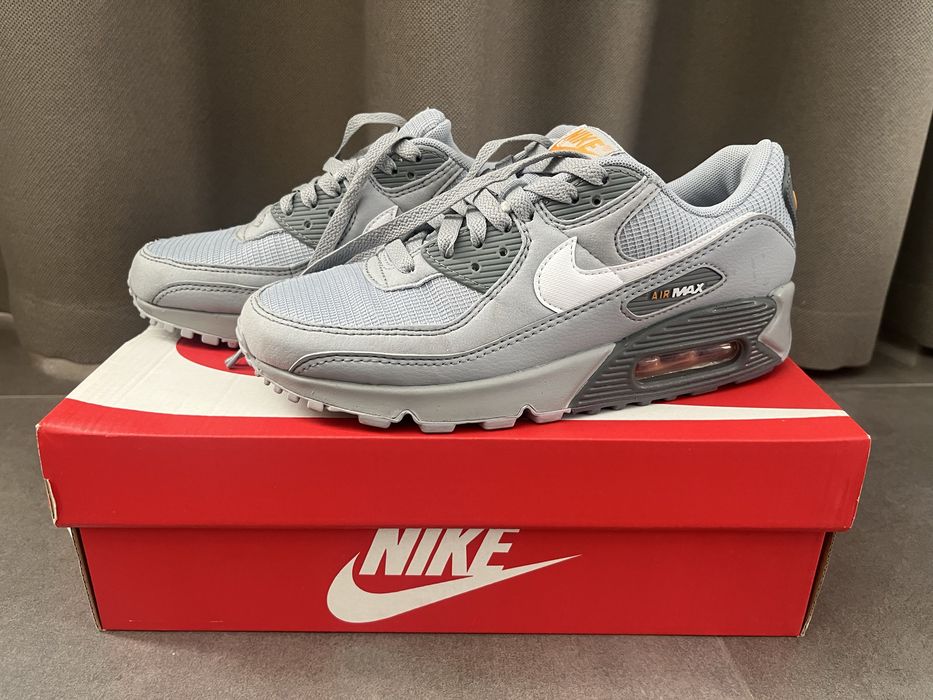 Маратонки NIKE AIR MAX 90 J22 - 38.5