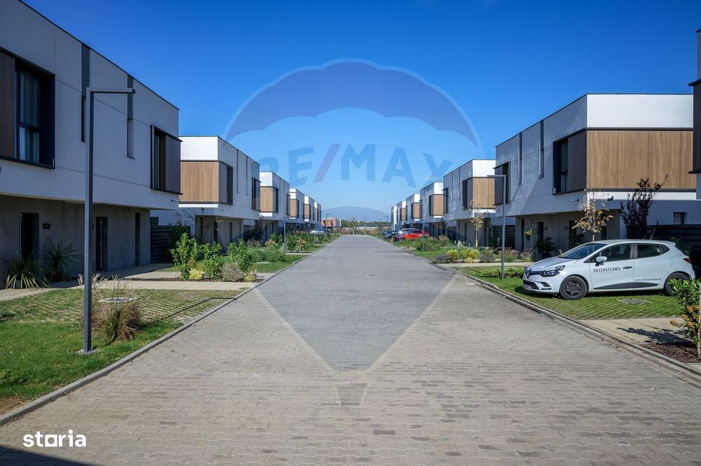 Vila luminoasa, mobilata si utilata Corbeanca / ansamblu cu piscina