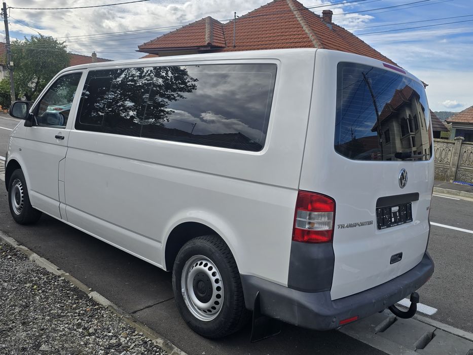 VOLKSWAGEN Transporter 2012 — imagine 4