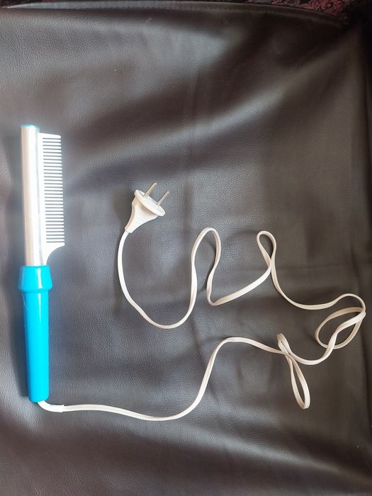 Електрически гребен за коса,без опаковка