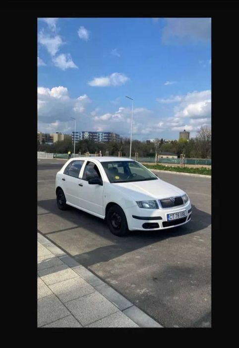 Mașina Skoda Fabia