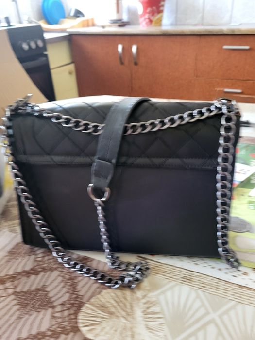 Geanta dama Prada neagra