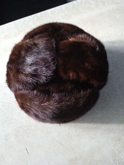 Мужская зимняя шапка