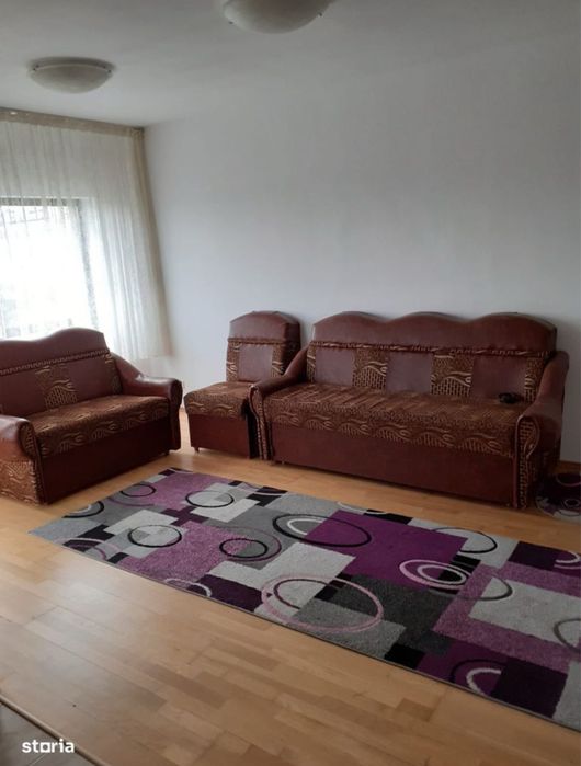 Inchiriez apartament cu două camere