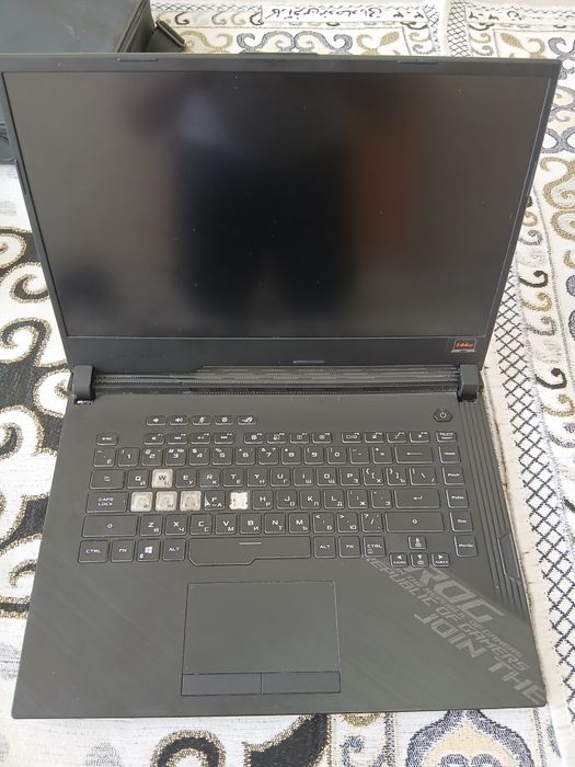Asus ROG STRIX G15 G512LI. Б/у.