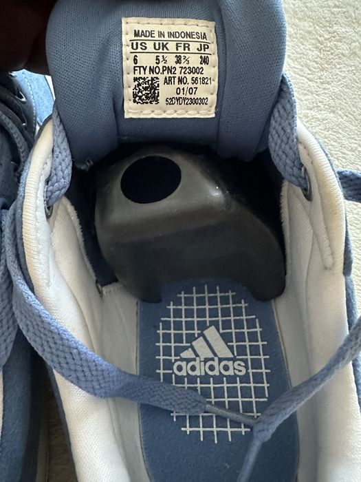 Нови кецове Адидас