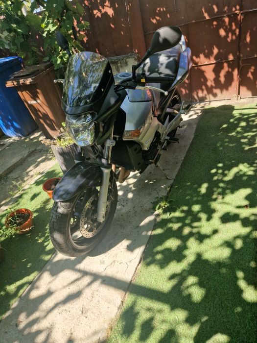Vand Suzuki GSR 600