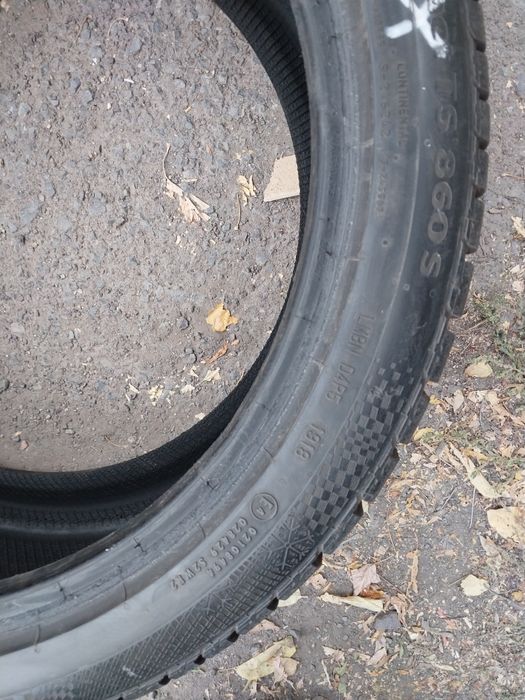 2 шины Continental 275 35 R19.