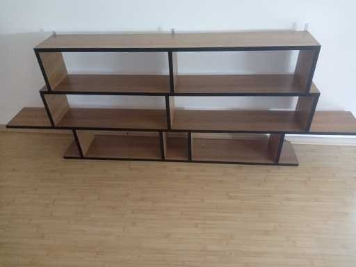 Etajera din pal nuanta stejar, patru niveluri