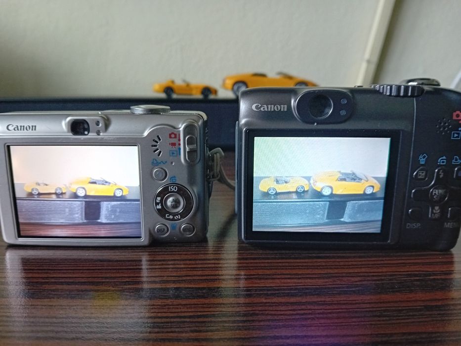 Aparat foto compact Canon