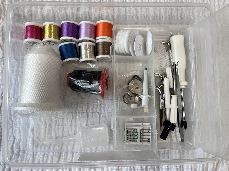 Mașină de brodat Brother VR – ca nouă, doar 24h folosită + accesorii