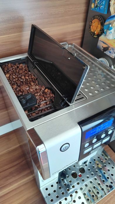 Delonghi PrimaDonna ESAM6600