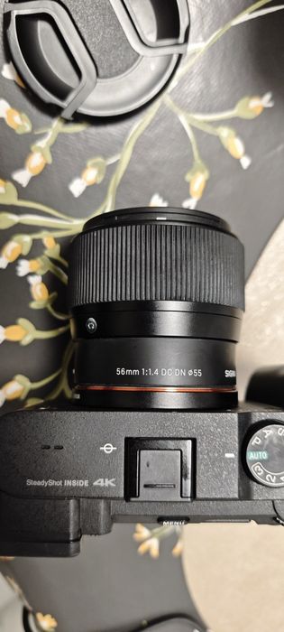 Obiectiv Full-Frame Sony Zeiss Vario-Tessar T* FE 24-70mm f/4 ZA OSS