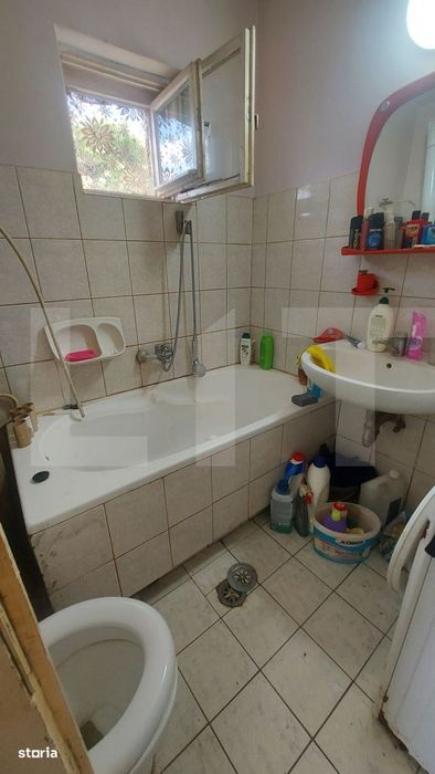 Casa solida, teren de 2.800 mp cu livada - Aninoasa