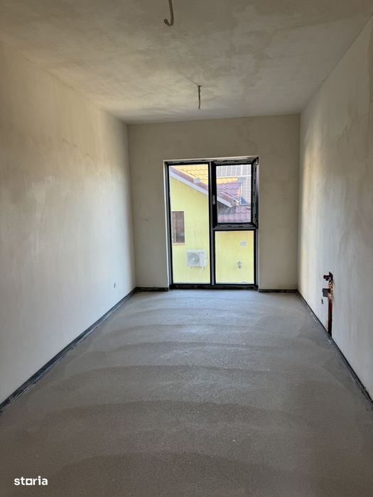 Apartament 4 camere, 127 mp, 4 balcoane, str. Campului, semifinisat