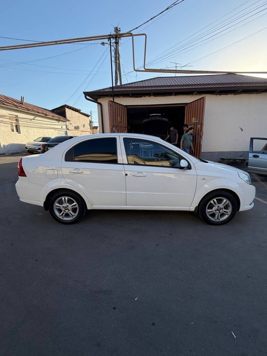 Нексия 3 автомат