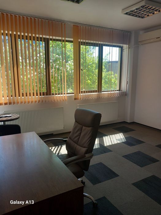 Spatiu de inchiriat 25 mp , in cladire de birouri Tatarasi