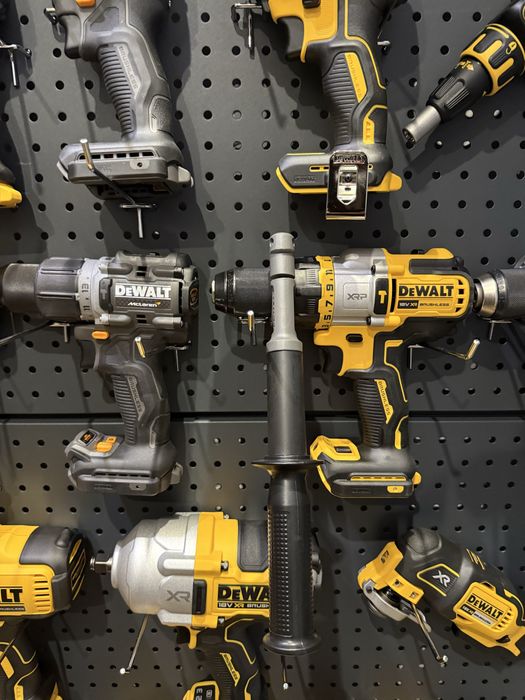 DeWALT Винтоверт DCD791 18V Brushless / Безчетков 70Nm