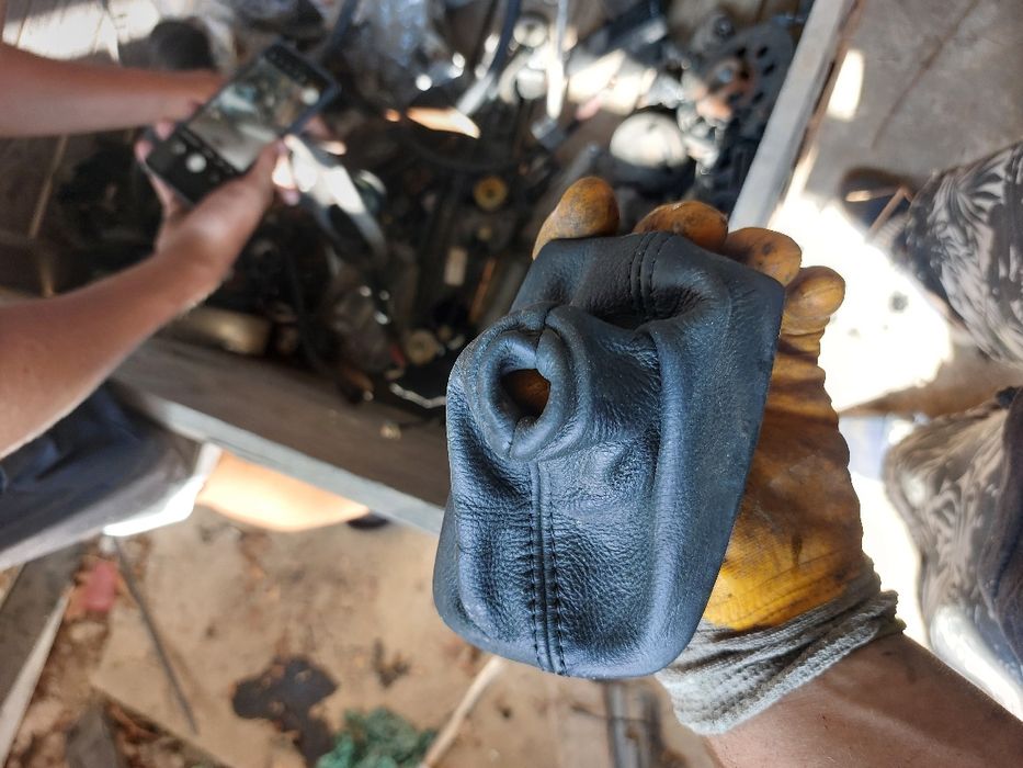 Маншон скорости/ръчна Бмв е60 520д 177кс е61 bmw e60 e61 520d n47