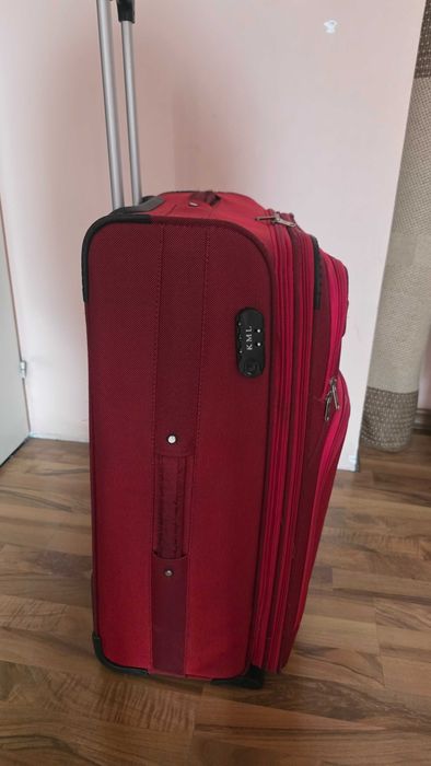 Куфар от плат KML виненочервен цвят