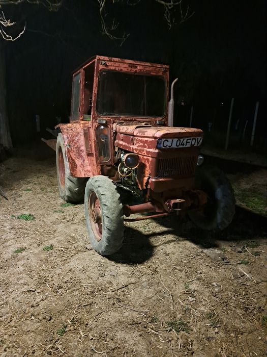 Tractor utb u445  4x4 DT
