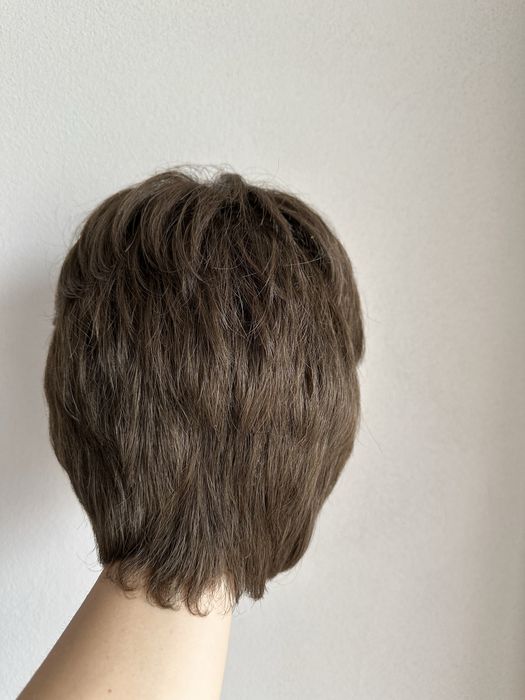 Дамска перука от естествена коса