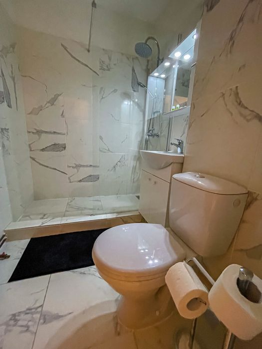 Garsoniera de inchiriat