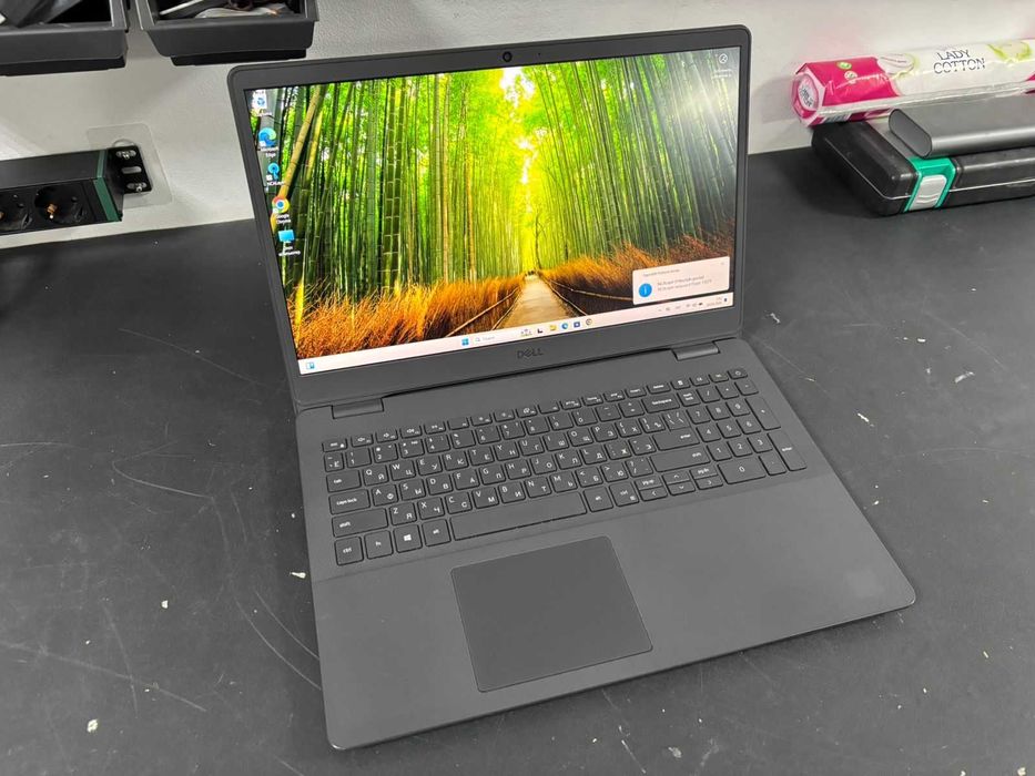 Ноутбук Dell core i5 11gen Работает очень шустро