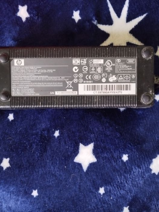 Vând ancarcator Laptop Hp 18.5V 120W