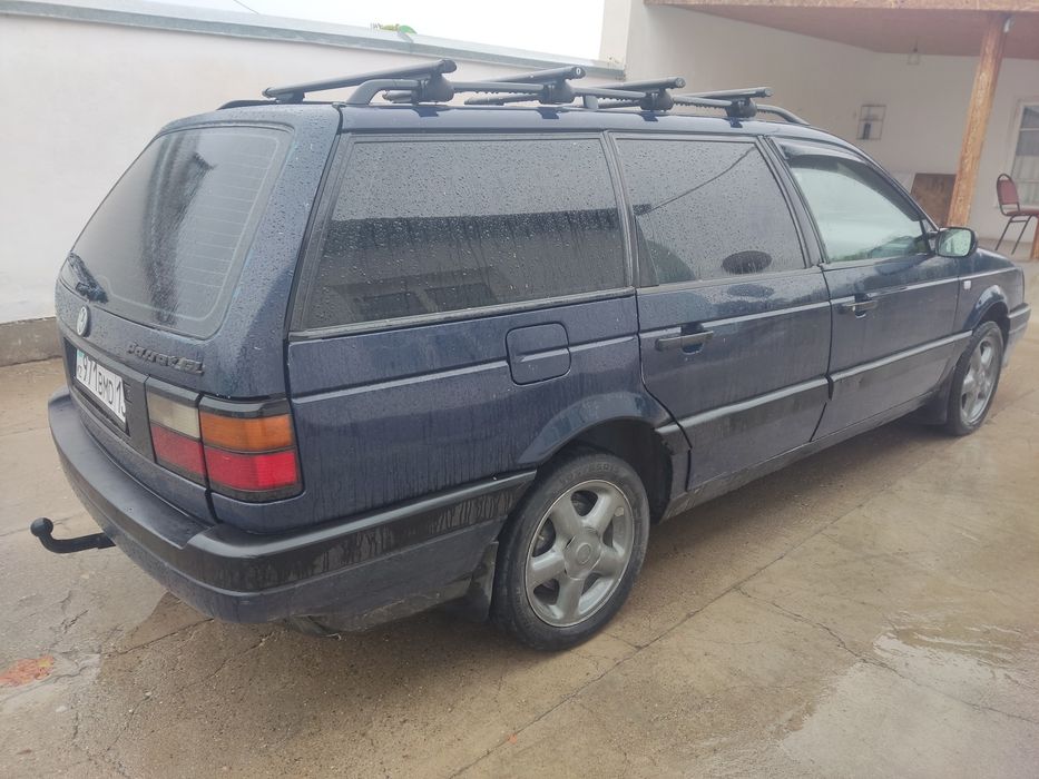 На ходу Passat БУ 1992 , 1.8