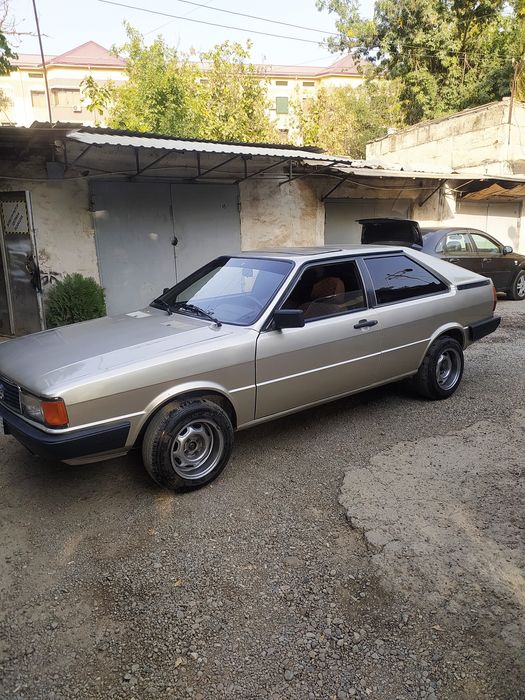 Ауди 80 купэ  1983